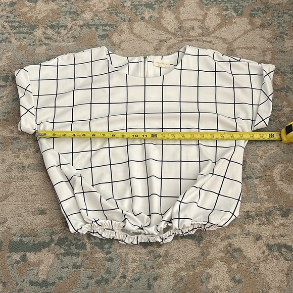 Melloday Women M Black white Plaid Pullover Top zipper detail in back size M - Picture 10 of 10